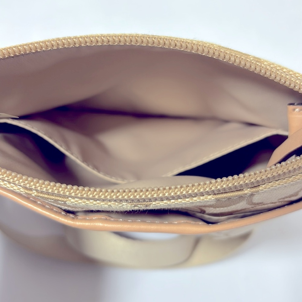 Coach Signature Stripe Crossbody Vintage Bag ** - Picture 11 of 11